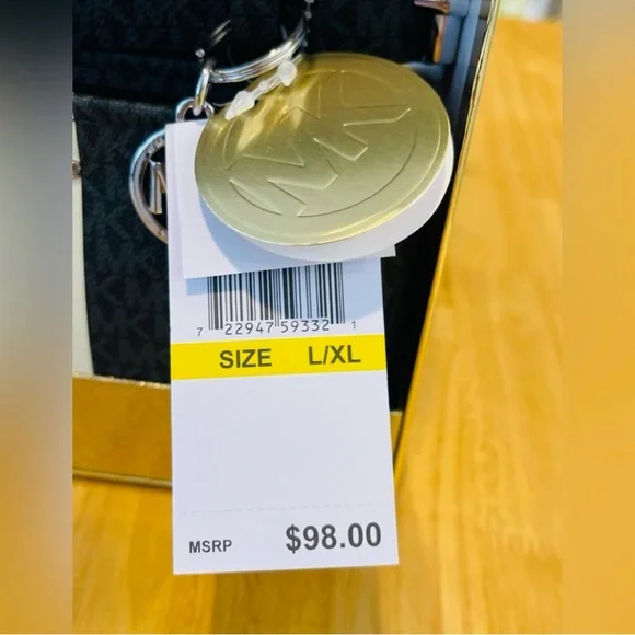 Michael Kors Unisex Belt/Wallet Phone Bag NWT in Gift Box - Picture 7 of 9